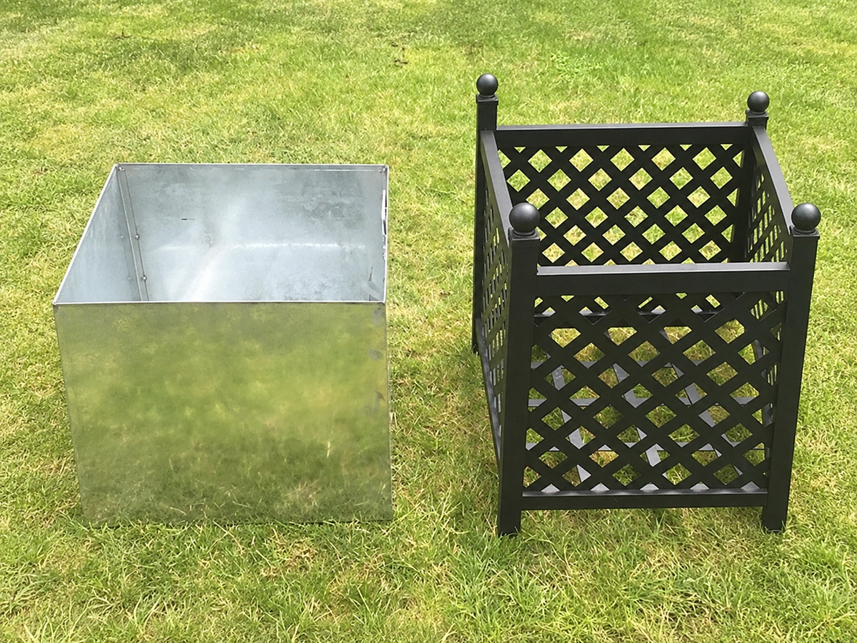 Westbury Large Lattice Planter