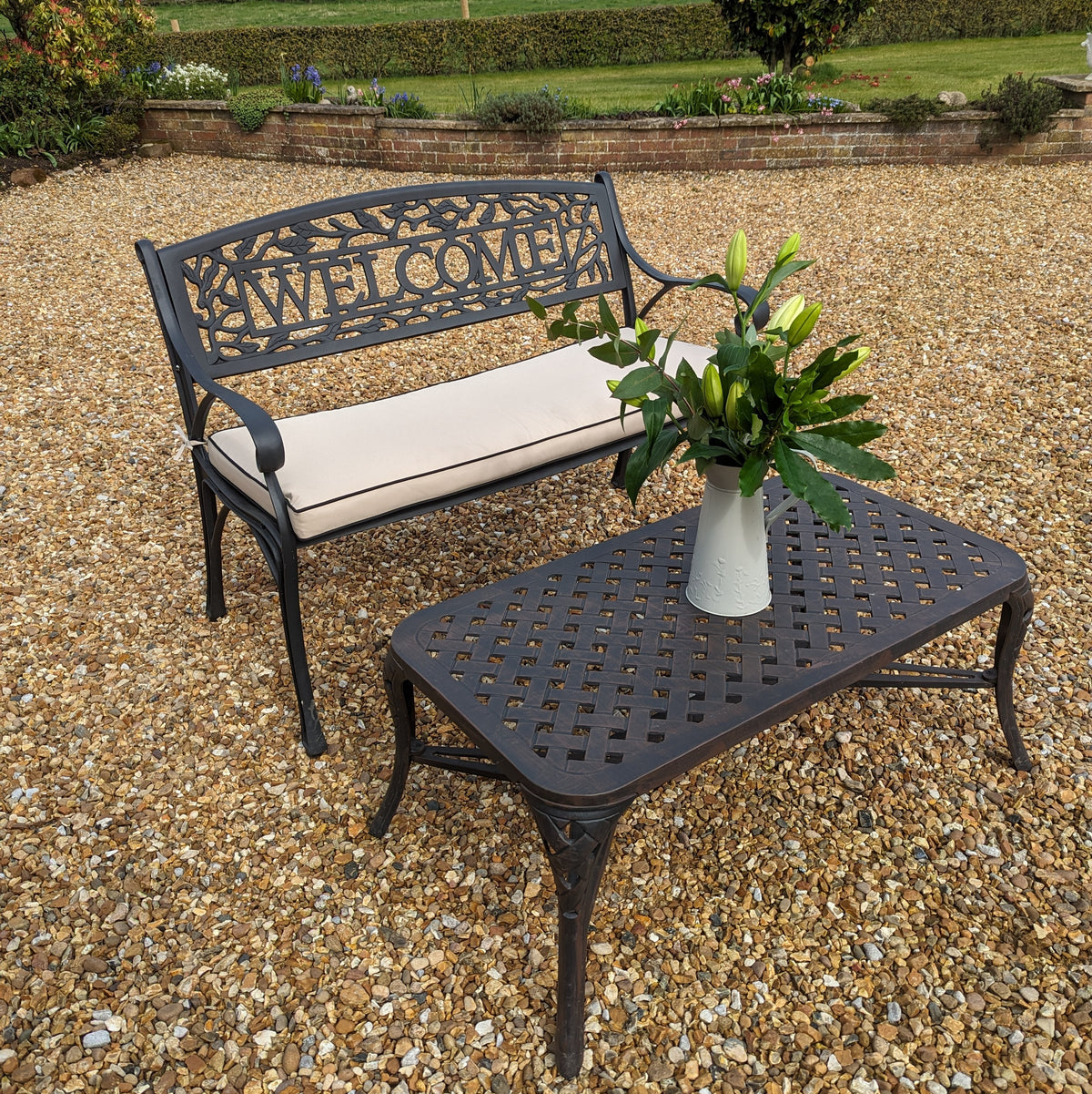 Premium Welcome Garden Bench